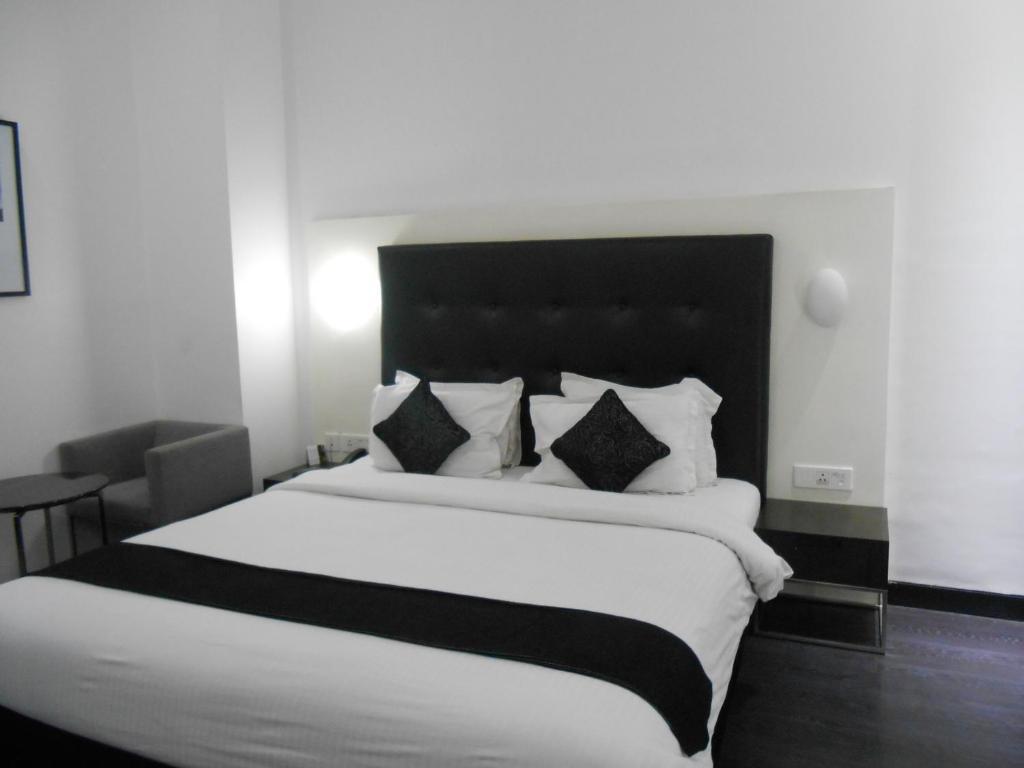 Sapphire Suite Колката Номер фото